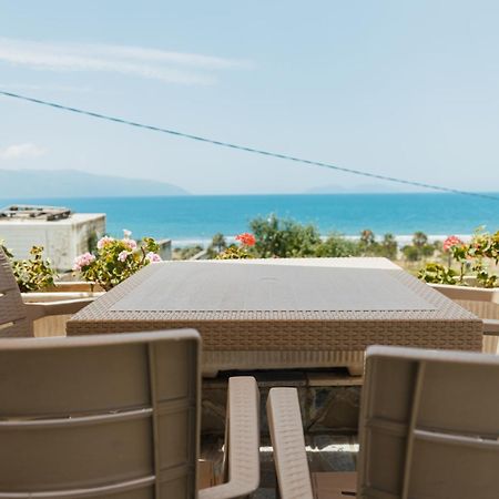 Voyage Villa Vlorë Екстериор снимка