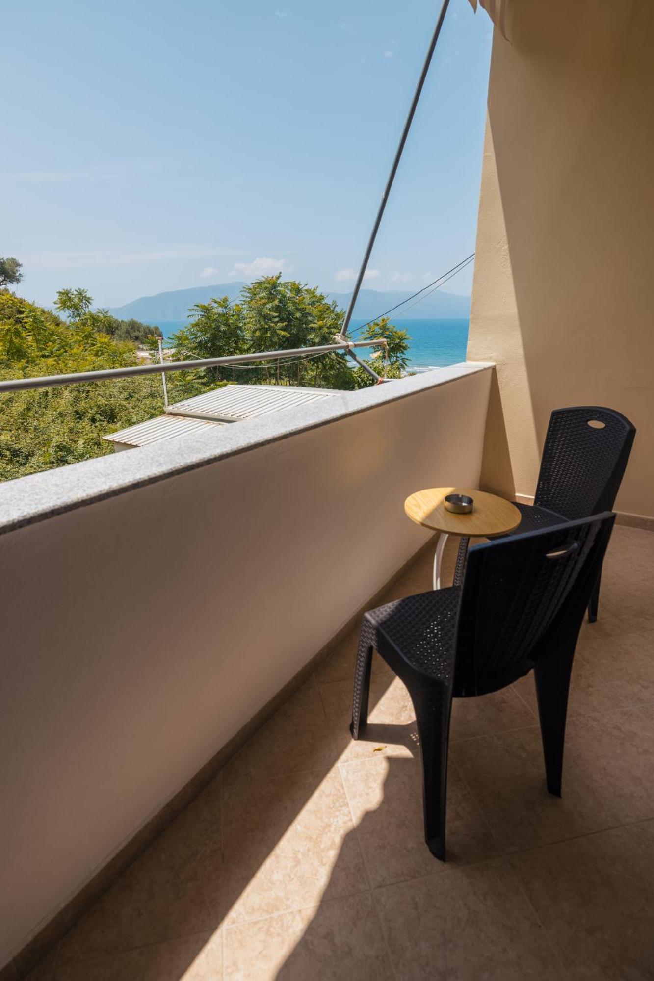 Voyage Villa Vlorë Екстериор снимка
