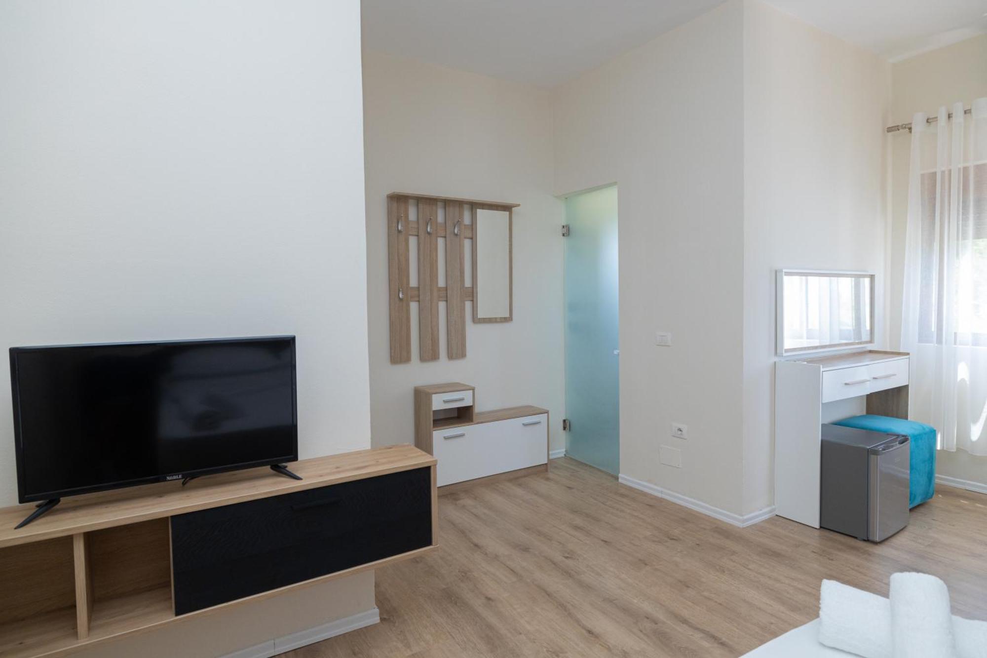 Voyage Villa Vlorë Екстериор снимка